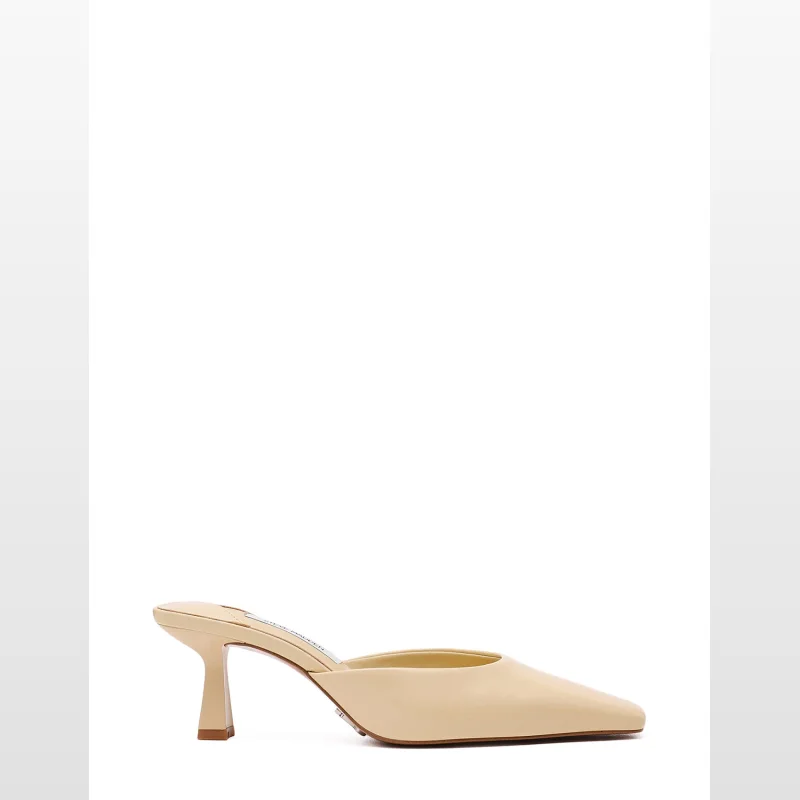 A single Steve Madden ALYSE open-back kitten heel shoe in banana yellow, featuring a pointed toe and slip-on design.