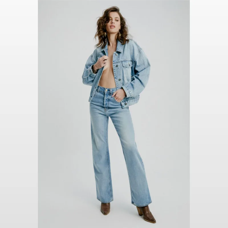 Model wearing Bardot Nouvelle Straight Leg Jeans in a vintage wash, paired with a denim jacket.